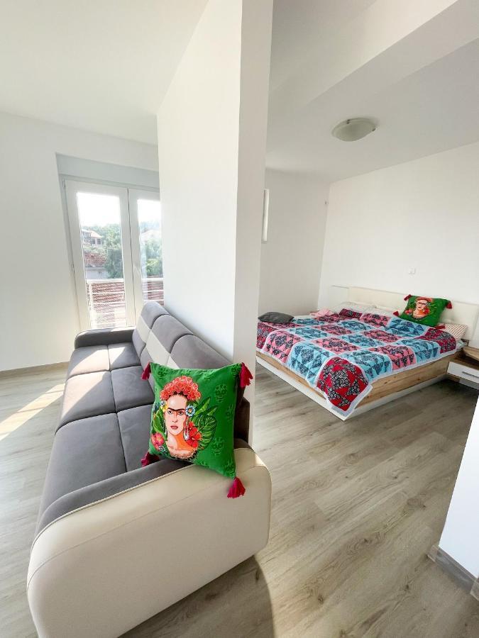 Upart House Apartment Petrovac Exterior photo