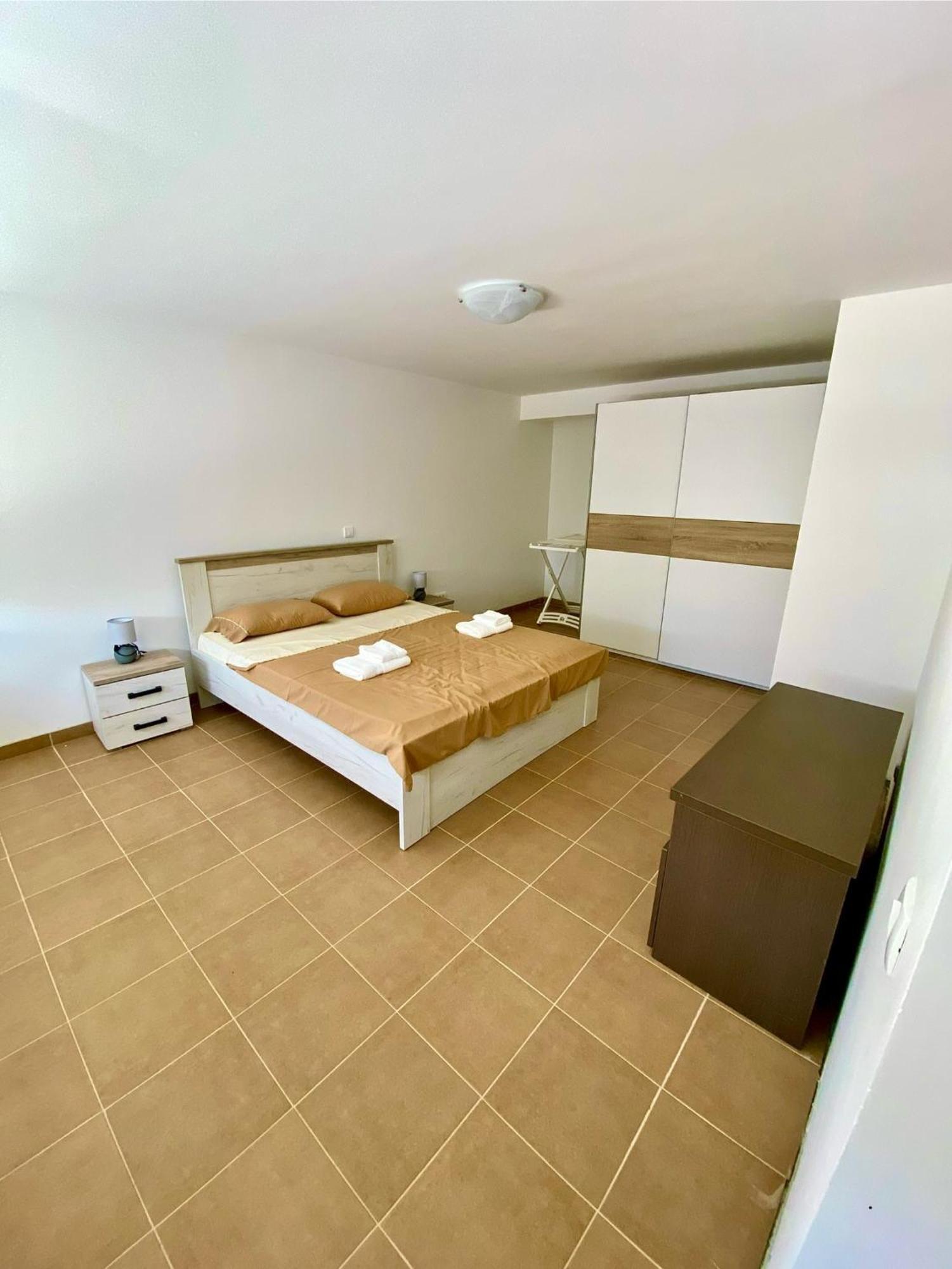Upart House Apartment Petrovac Exterior photo